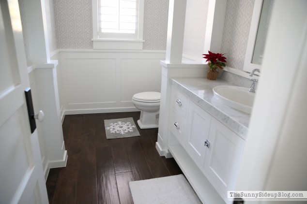 wainscotting-in-powder-bathroom