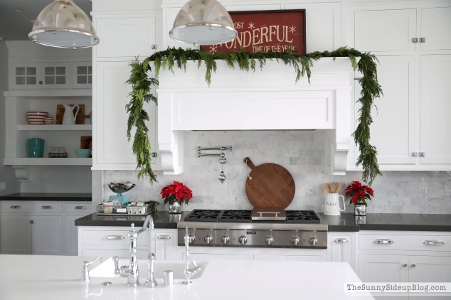 white-craftsman-style-cabinets