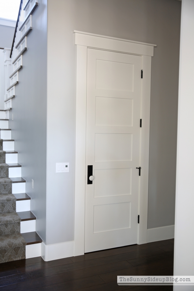 closet-under-the-stairs