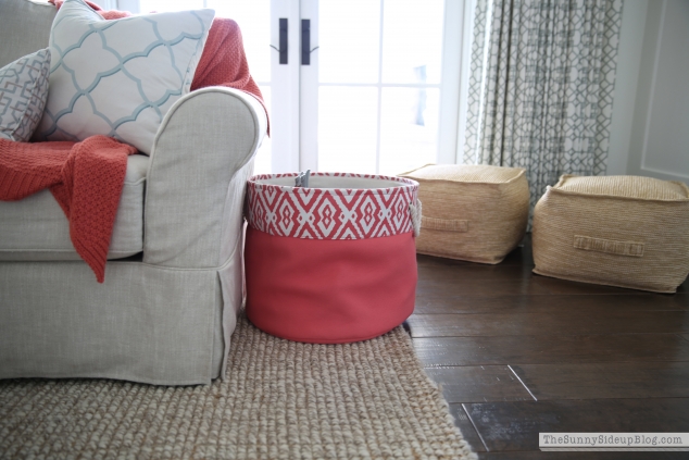 target-poufs