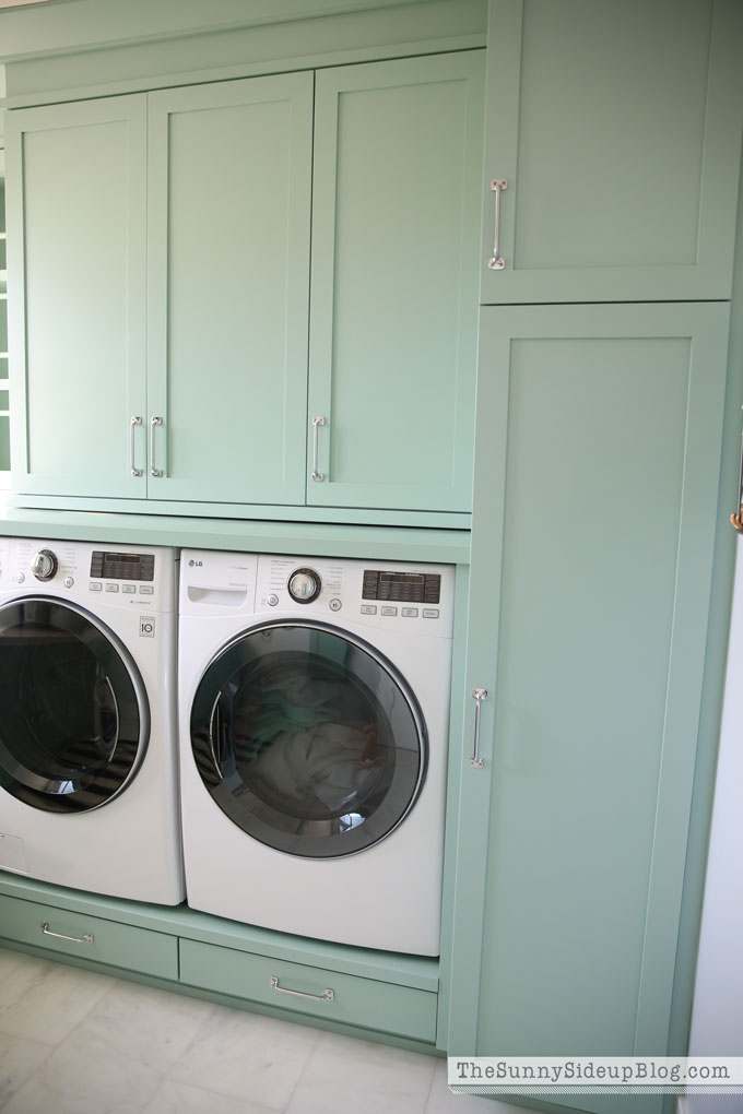 painted-laundry-cabinets