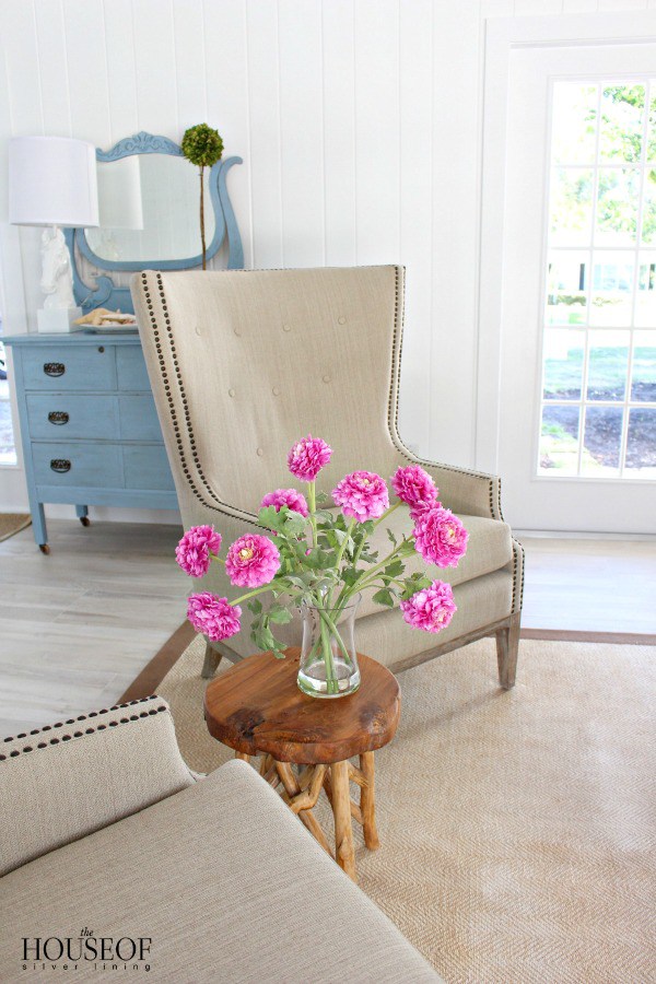 beach-cottage-renovation-reveal-living-room-14