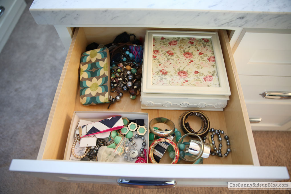 organizing-jewelry-2