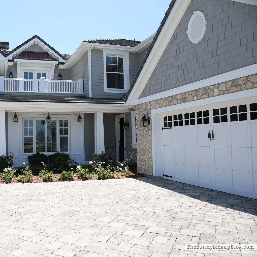 coastal-garage-doors