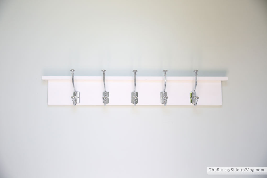 pool-towel-hooks