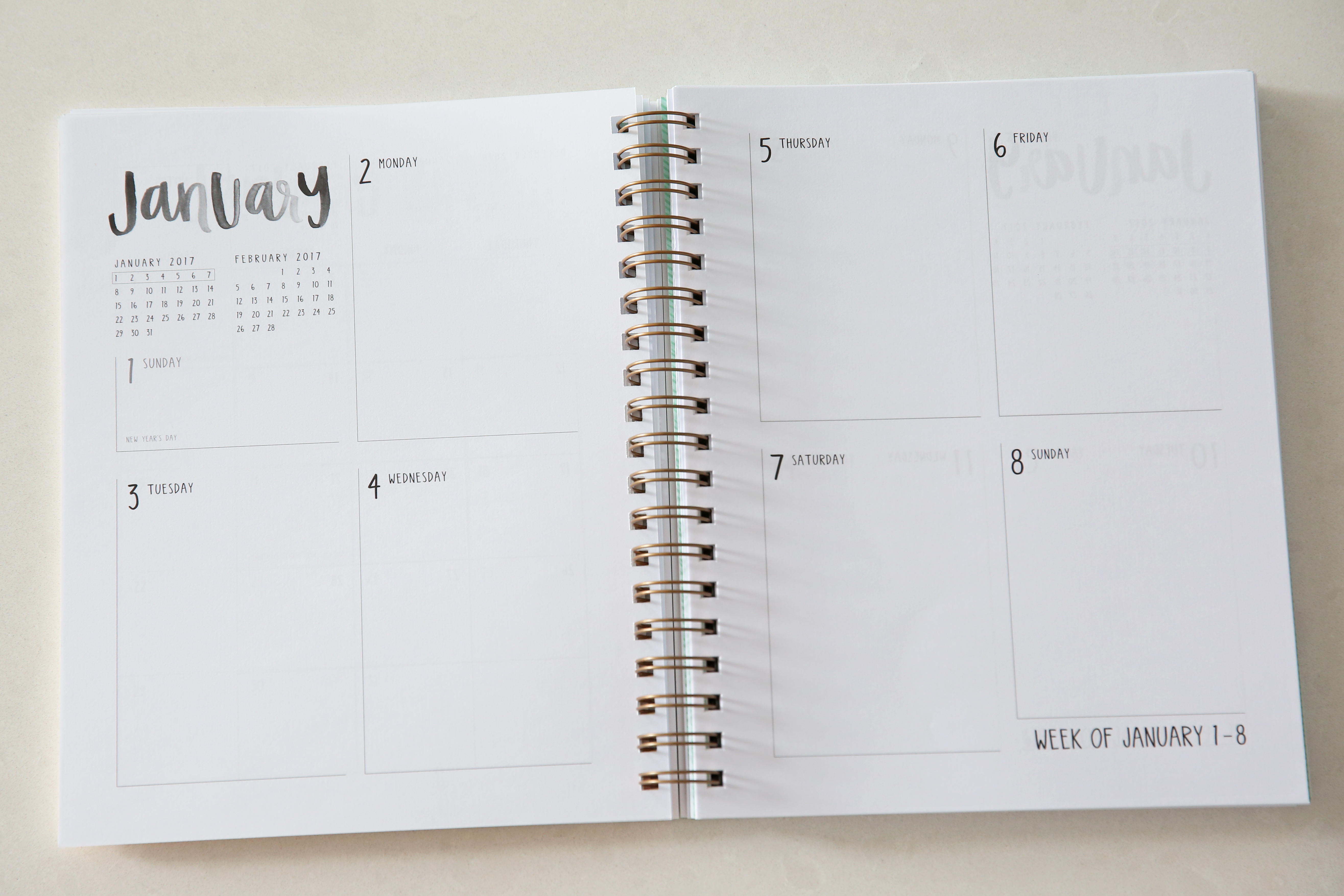 january-weekly-planner-layout