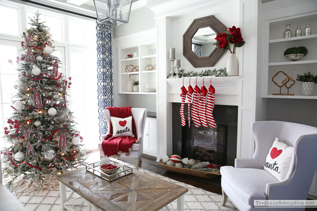 formal-living-room-christmas-12