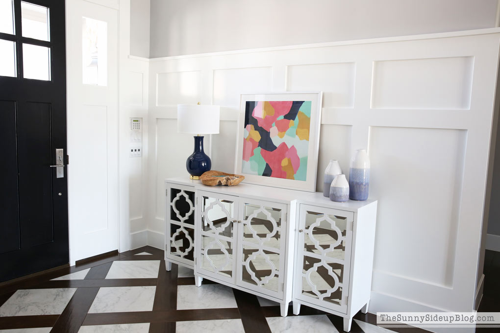 Entry Console Table decorated for Spring! (Sources in post)