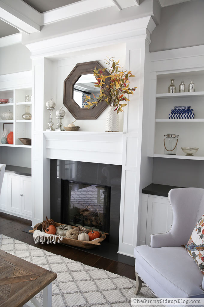 fall-living-room-coffered-ceiling-built-in-shelves