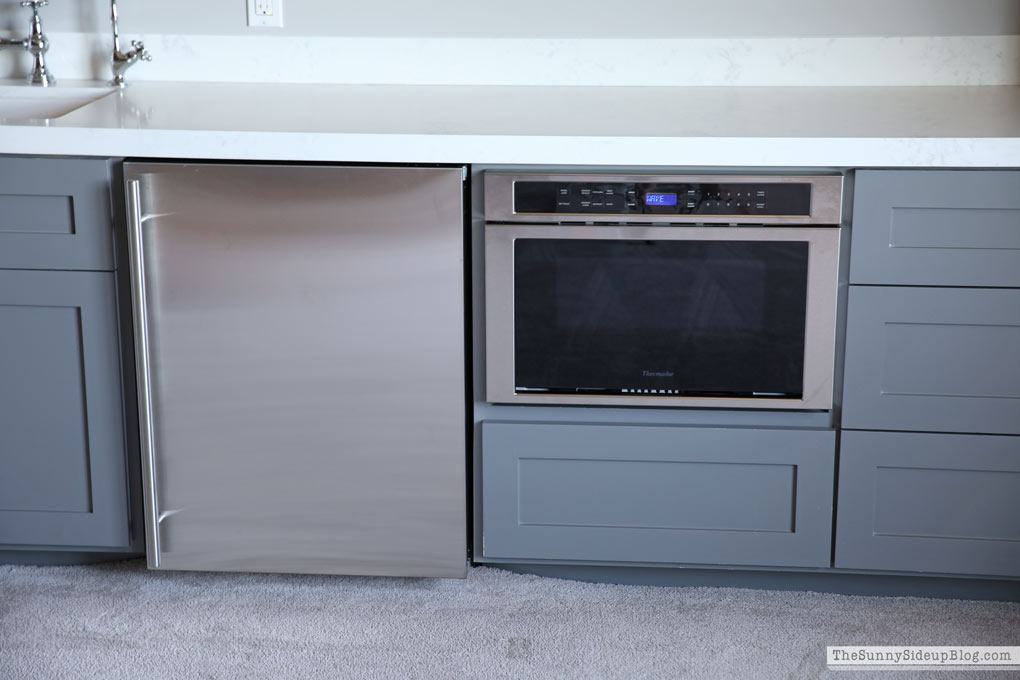 Theatre Room/Grey Built-ins/Shiplap