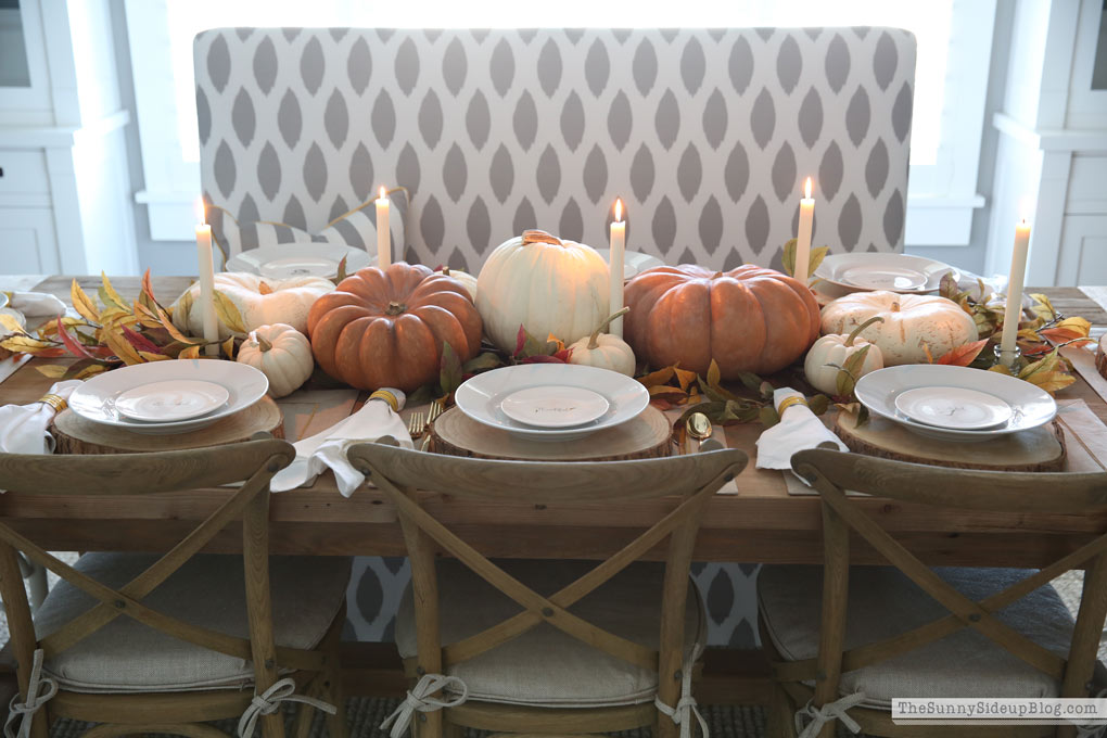 Pumpkin Thanksgiving table