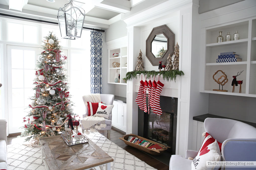 Christmas Home Tour! (Sunny Side Up)