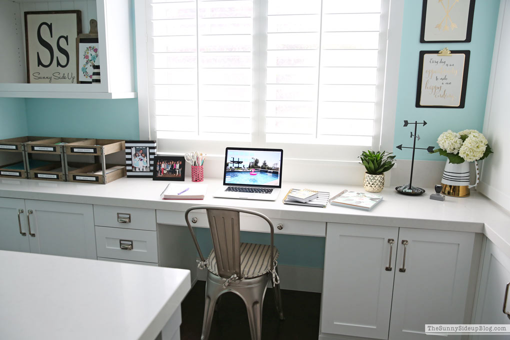 How to set up a Productive Home Office (Sunny Side Up)