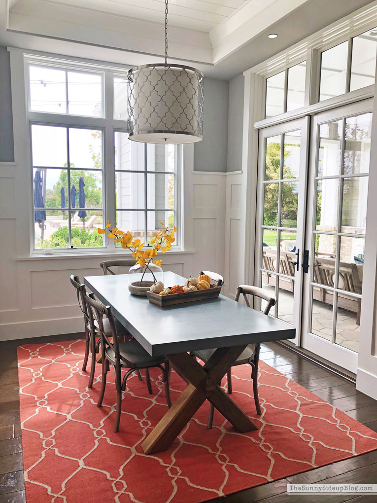 Fall Kitchen Decor (Sunny Side Up) #cofferedceiling #doubleislands 