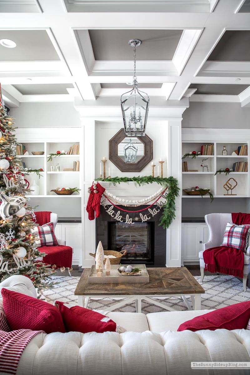 Living Room Christmas Decor (Sunny Side Up)