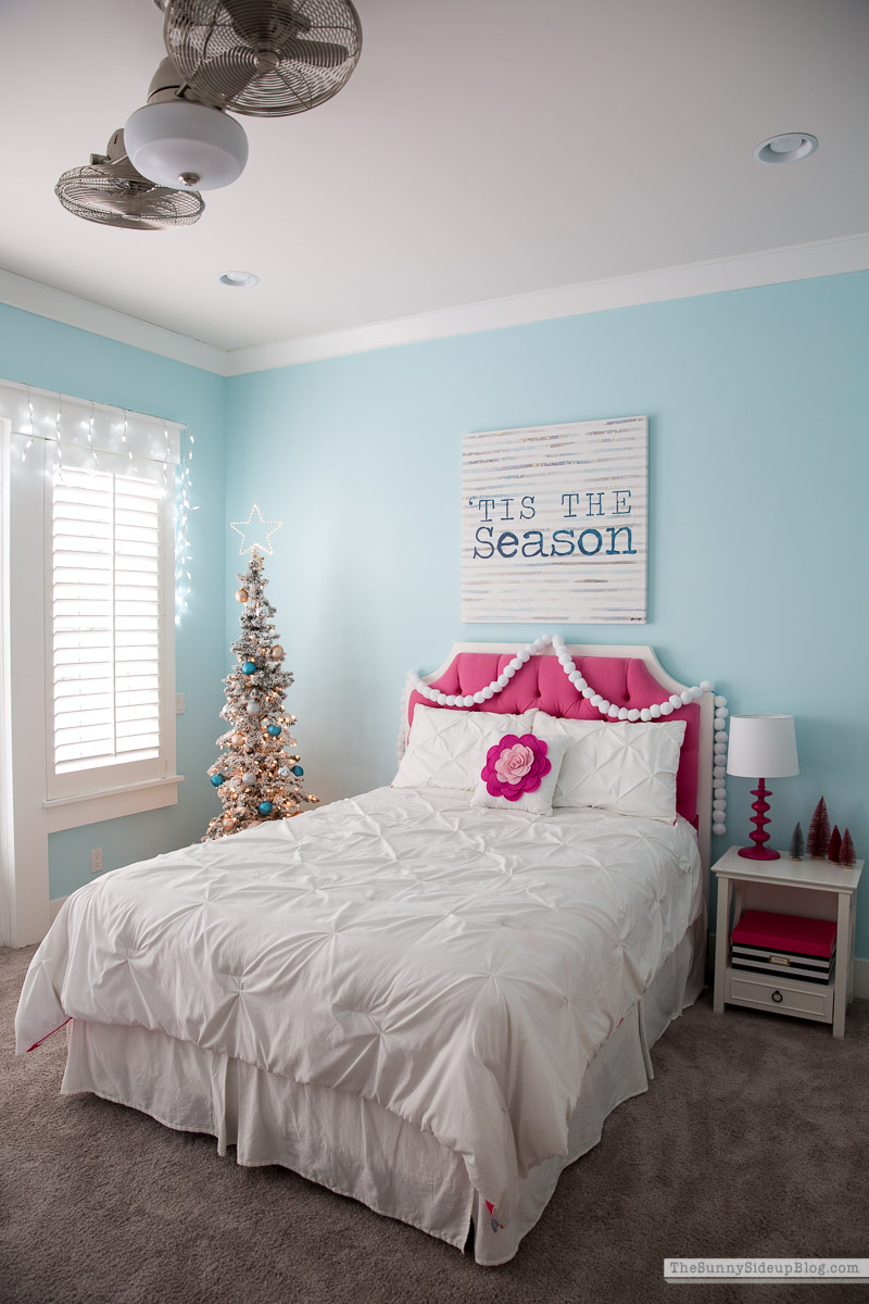 Girl's Bedroom Christmas Decor (Sunny Side Up)