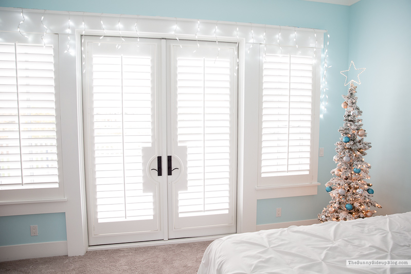 Girl's Bedroom Christmas Decor (Sunny Side Up)