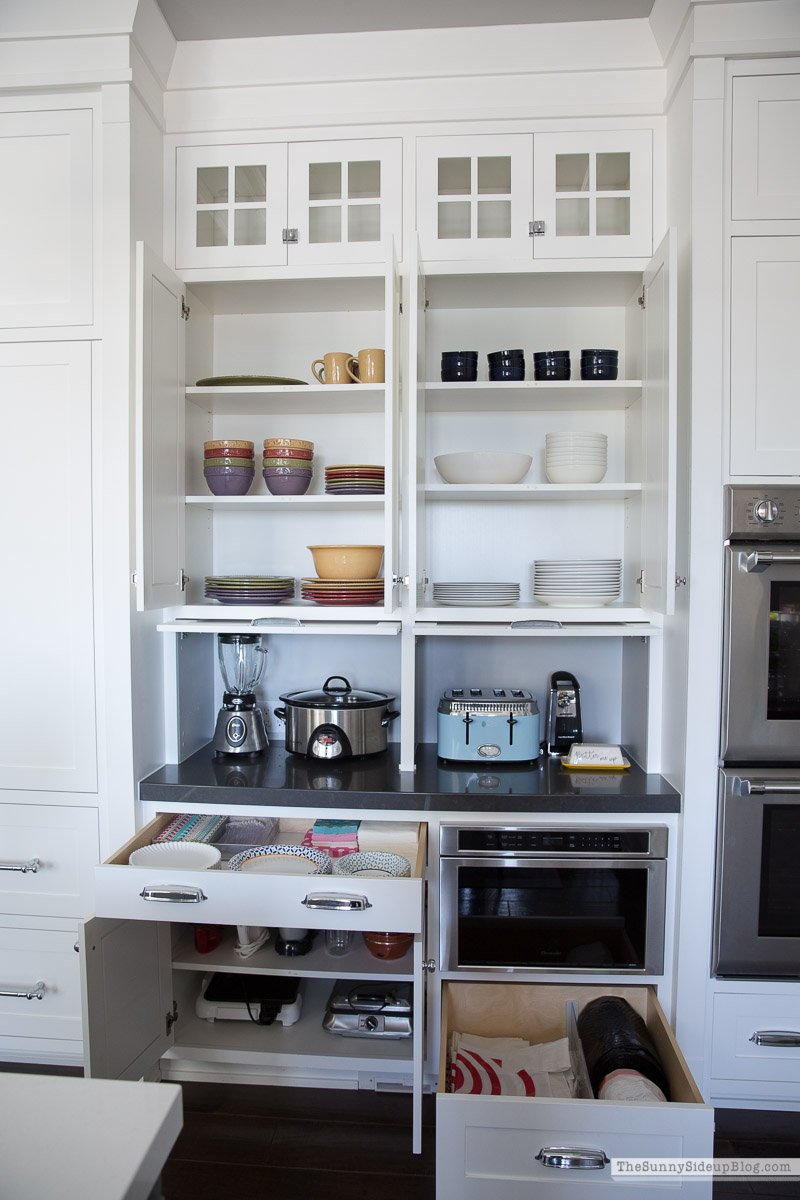 Organized Kitchen (Sunny Side Up)