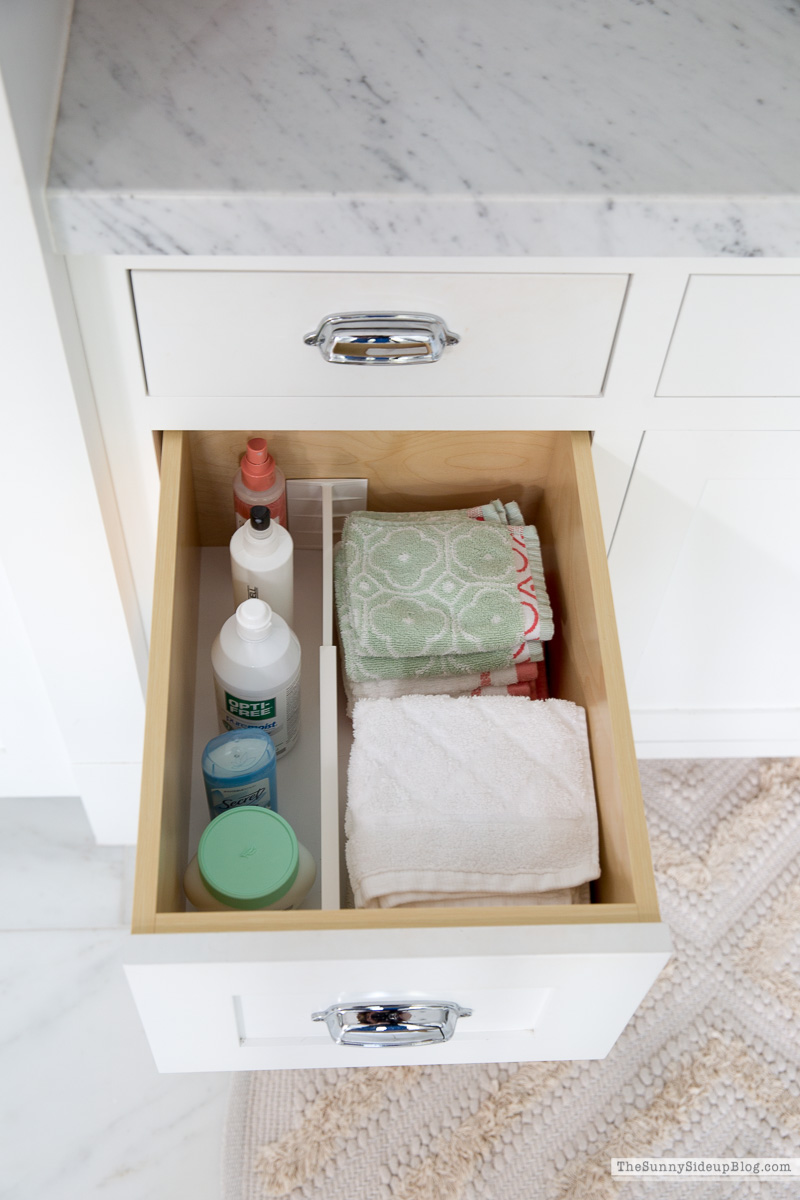 Bathroom Organization Tips (Sunny Side Up)