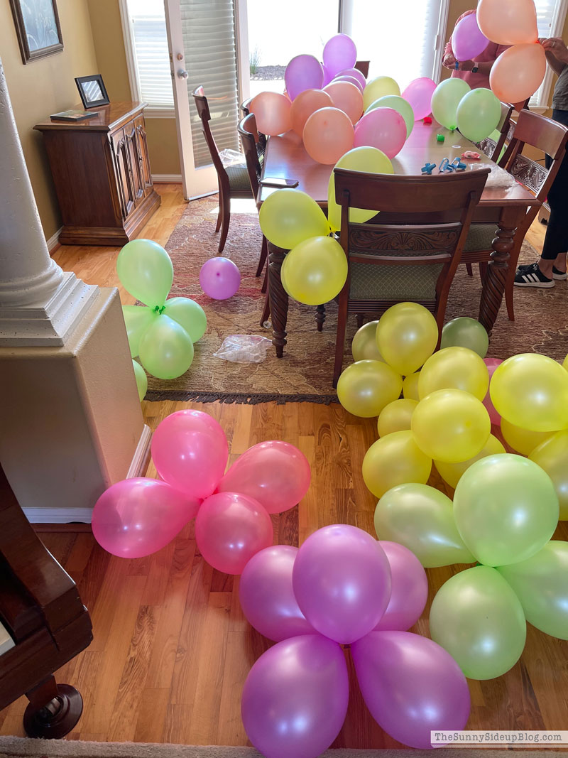 Balloon Arch (Sunny Side Up)