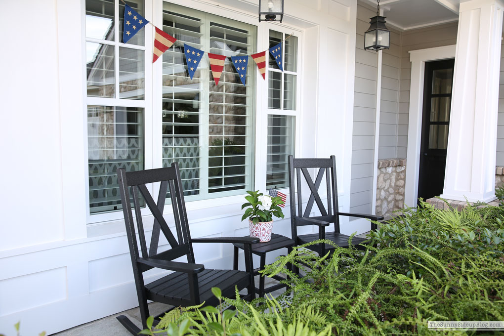 Patriotic Decor Ideas (Sunny Side Up)