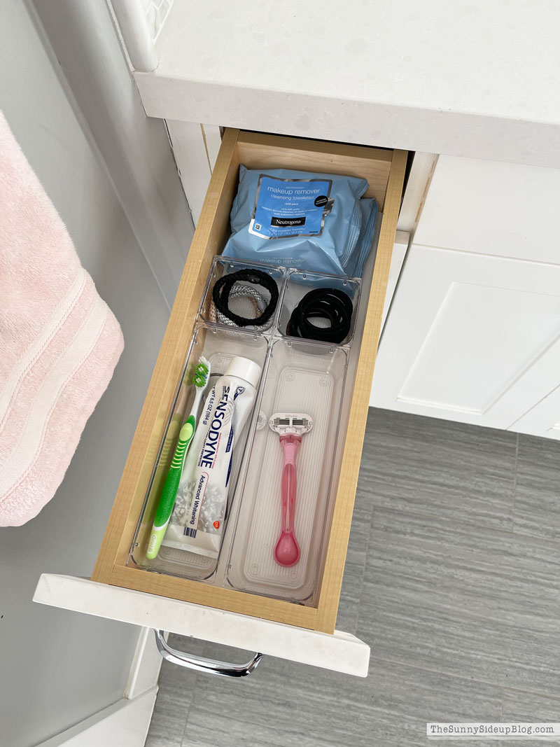 Organized bathroom drawers (Sunny Side Up)