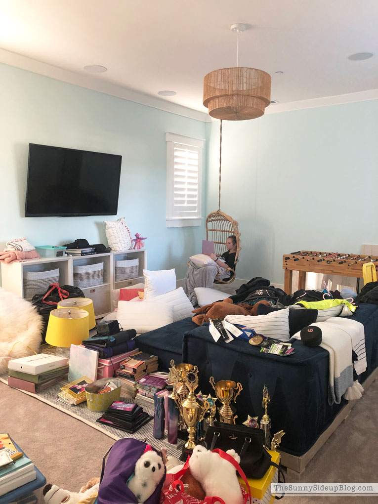 Teen bedroom update (Sunny Side Up)