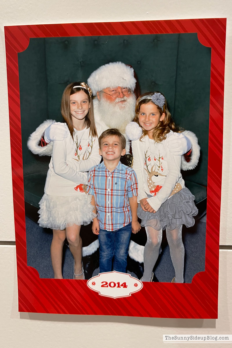 Santa Picture Wall (Sunny Side Up)