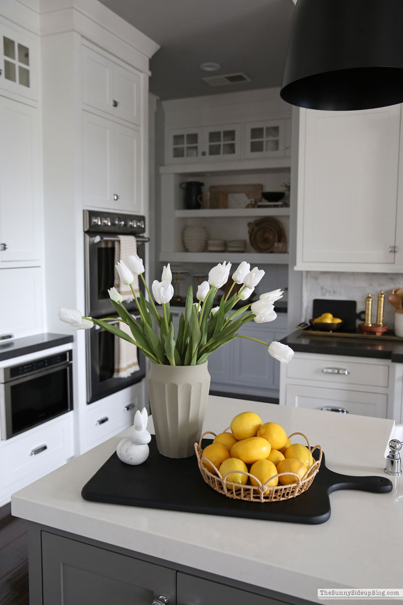 Spring decor (Sunny Side Up)