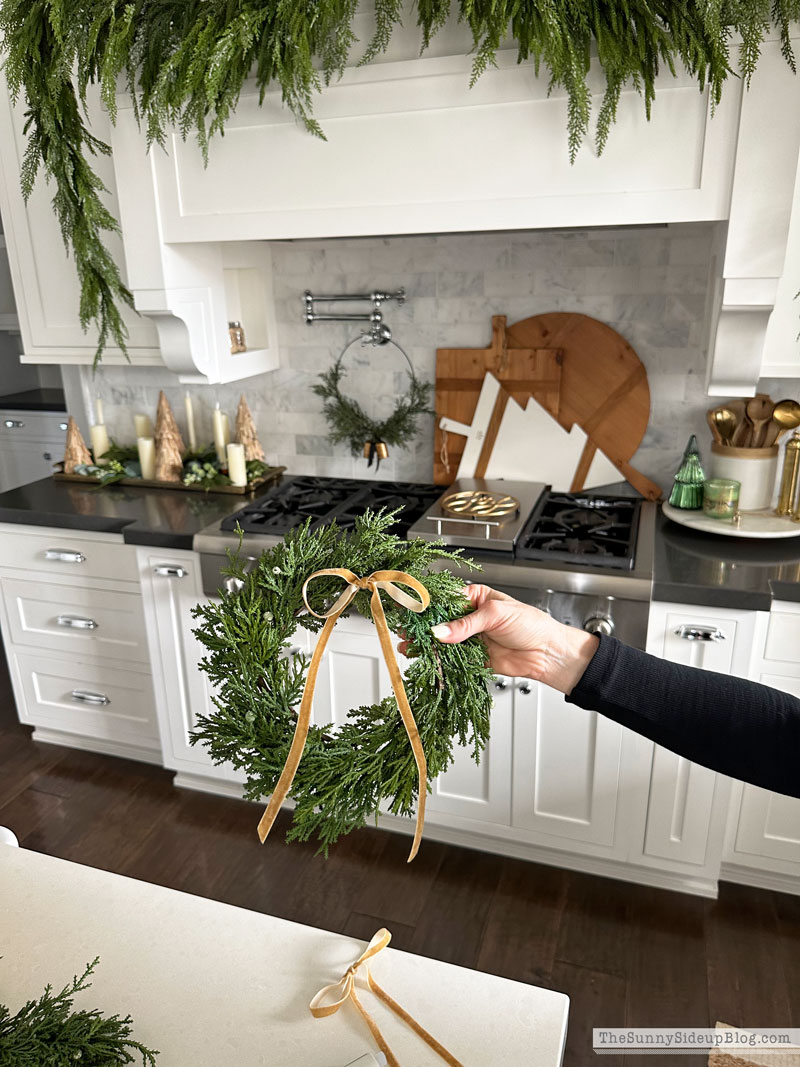 Small Wreaths (Sunny Side Up)