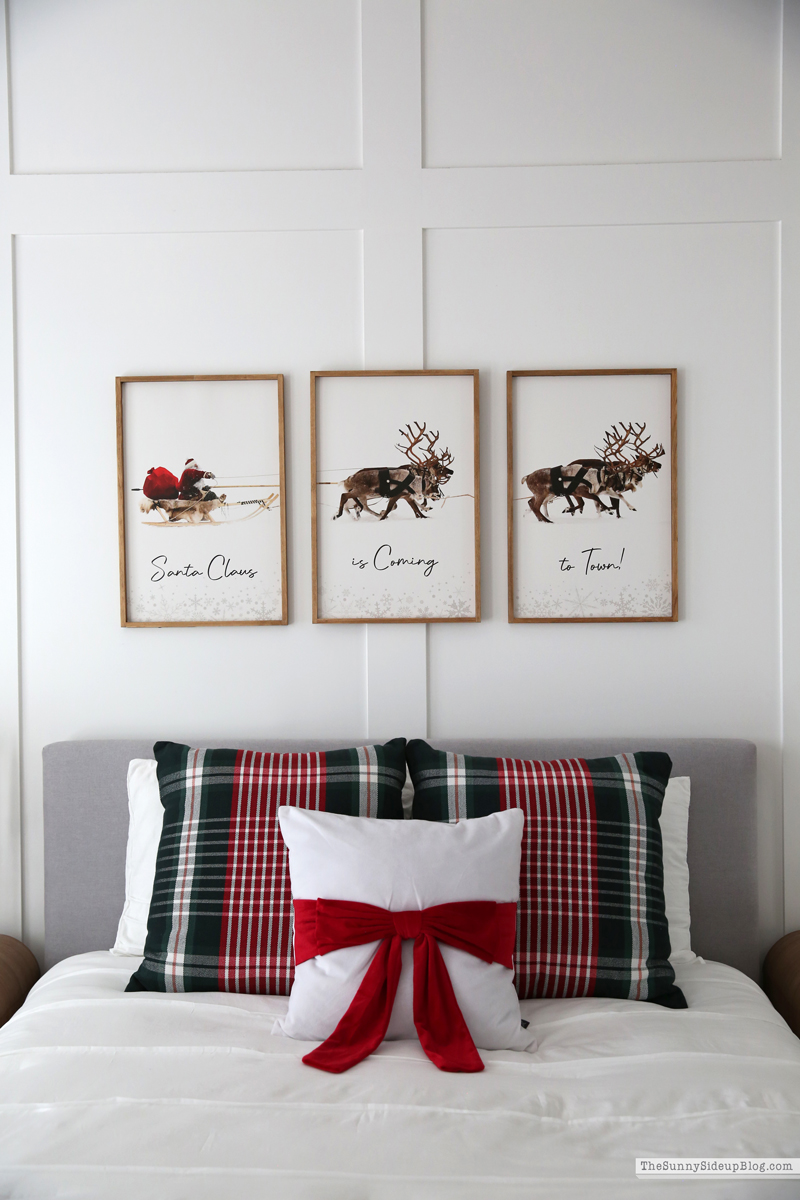 Christmas Bedroom (Sunny Side Up)