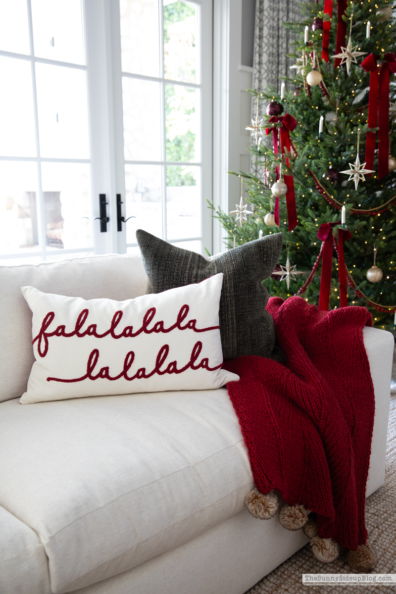 2025 Tree and Mantel! (Sunny Side Up)