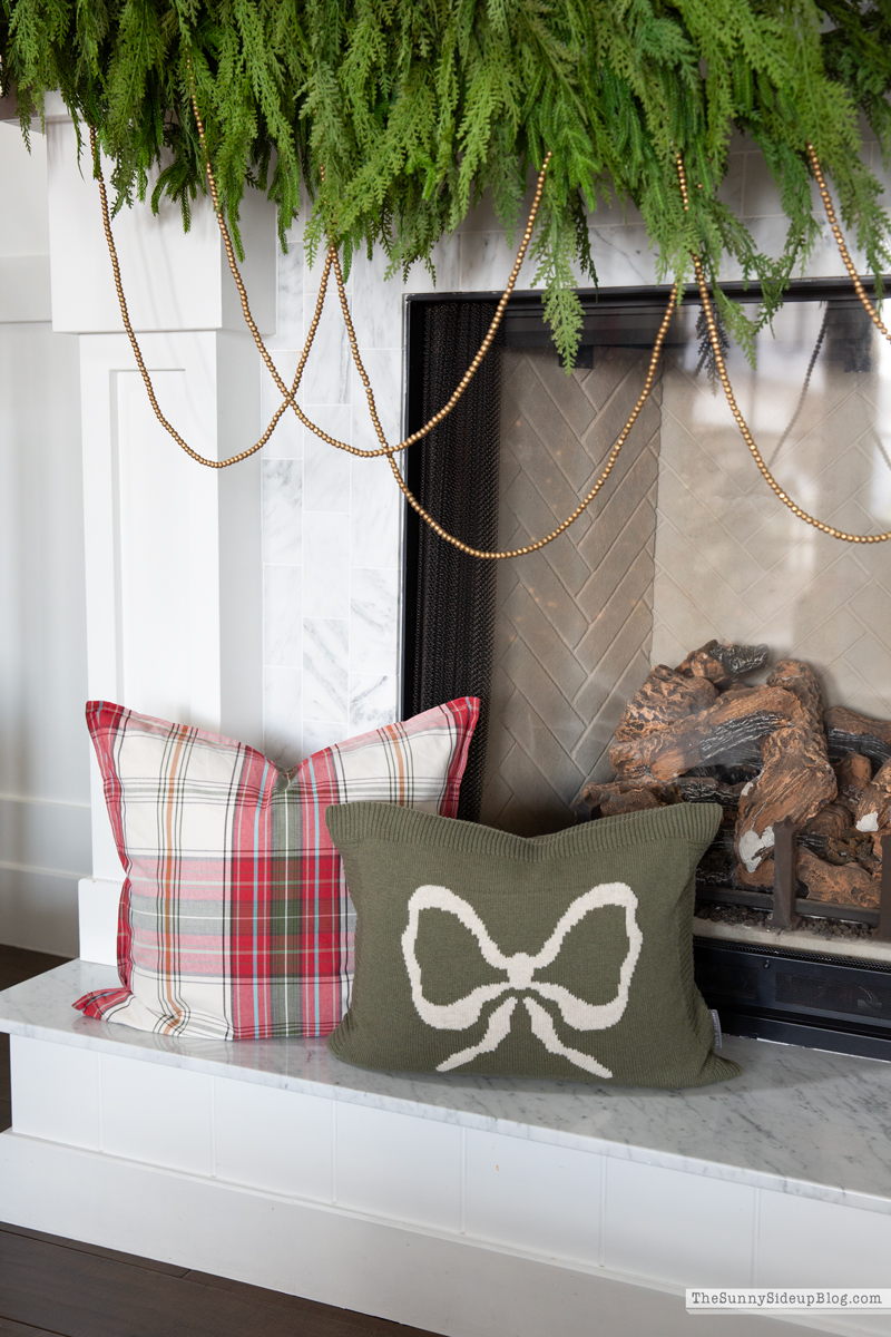 2025 Tree and Mantel! (Sunny Side Up)