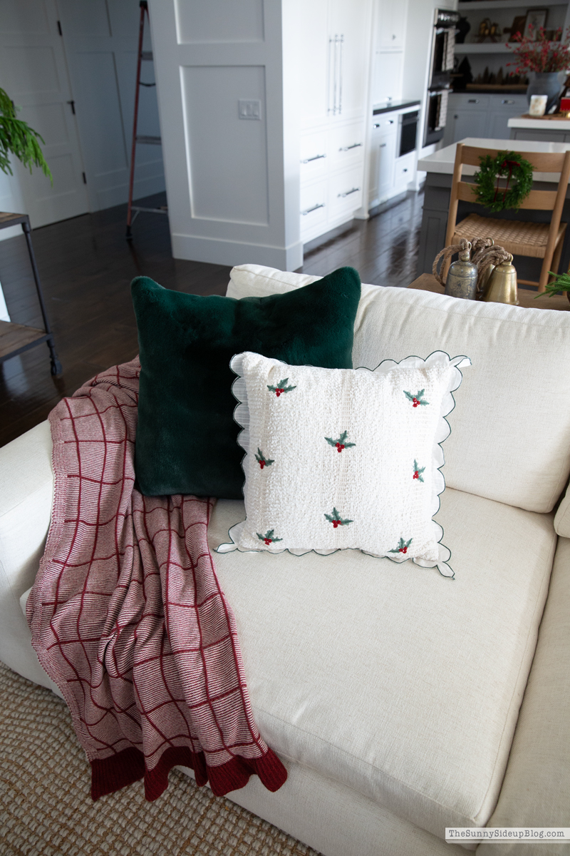 2025 Tree and Mantel! (Sunny Side Up)