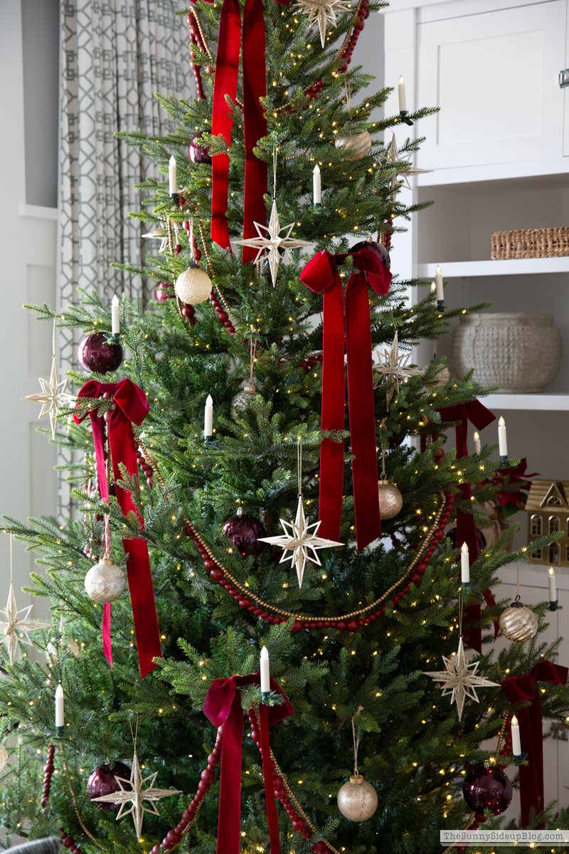 2025 Tree and Mantel! (Sunny Side Up)